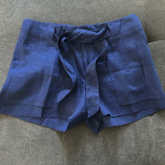 Banana Republic Pants - Banana Republic 100% Linen Belt Shorts